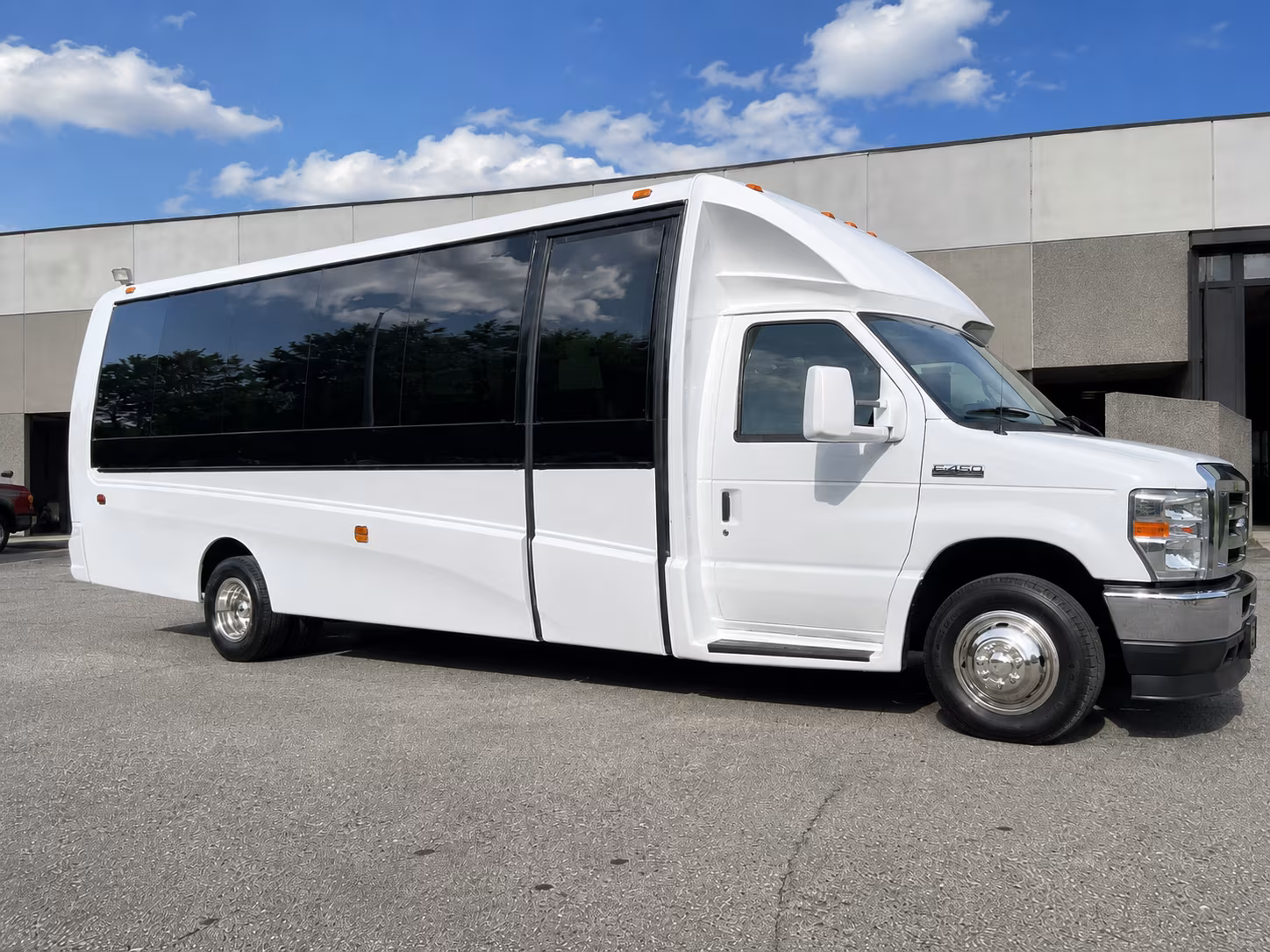 johns creek employee transportation onboard seating