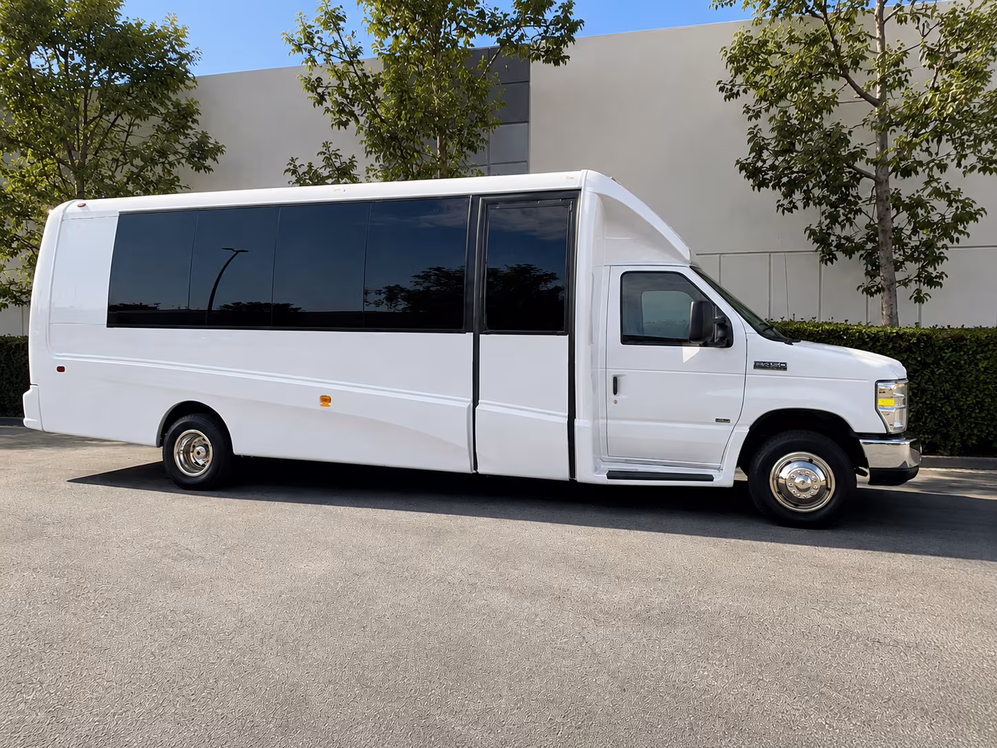minibuses for smaller classes heading to autrey mill nature preserve